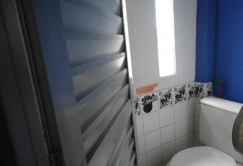 غرفة عائلية, Laranjeiras Hostel