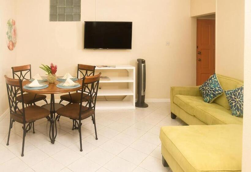 سوئیت 2 خوابه, Melbourne Inn