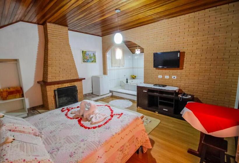 جناح مزود بجاكوزى, Pousada Sol Nascente