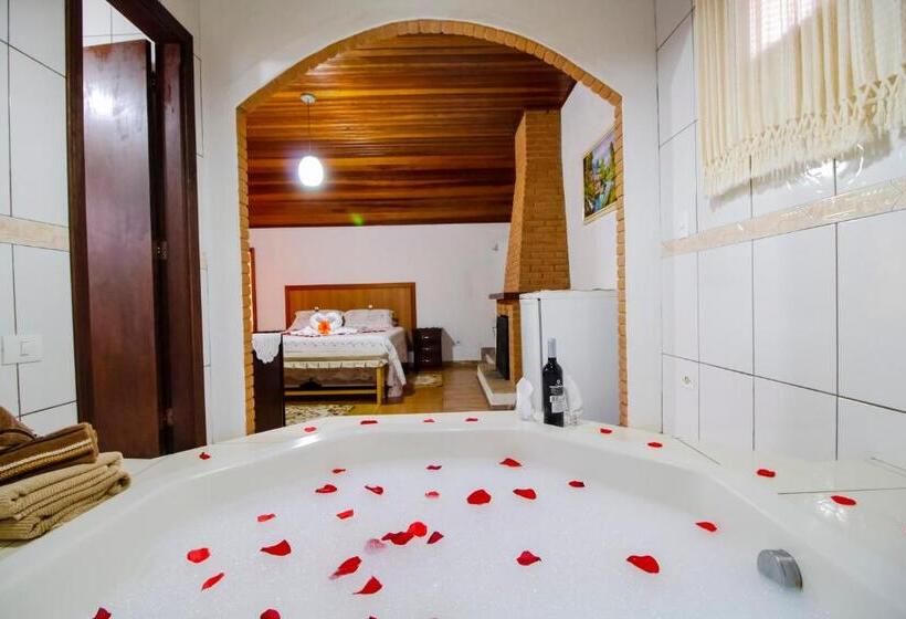 جناح مزود بجاكوزى, Pousada Sol Nascente