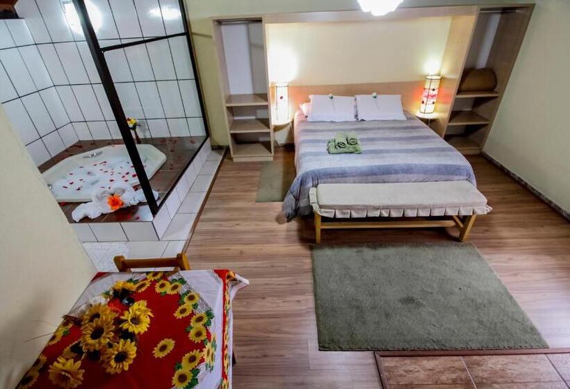 جناح مزود بجاكوزى, Pousada Sol Nascente