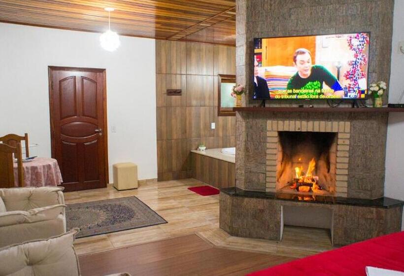 غرفة قياسية مزوَّدة بجاكوزي, Pousada Sol Nascente