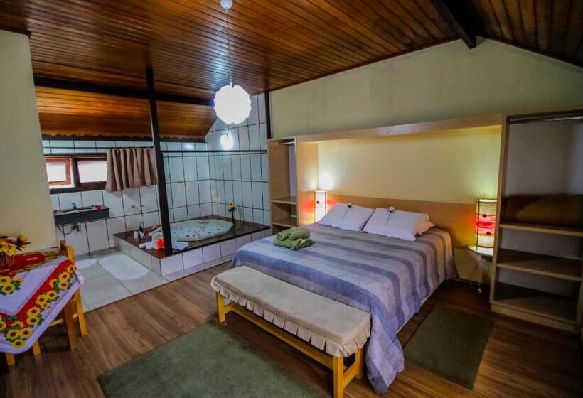 جناح مزود بجاكوزى, Pousada Sol Nascente