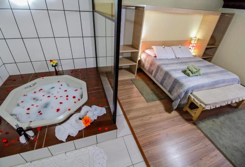 جناح مزود بجاكوزى, Pousada Sol Nascente