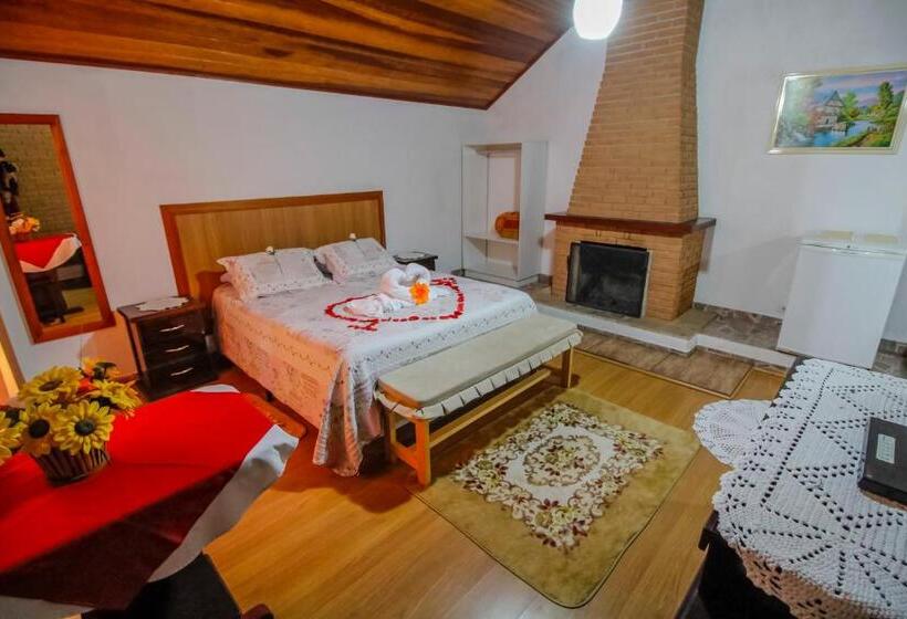 جناح مزود بجاكوزى, Pousada Sol Nascente