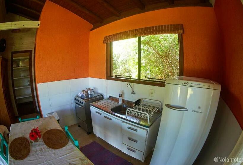 בקתת חדר, Pousada Watu Kerere