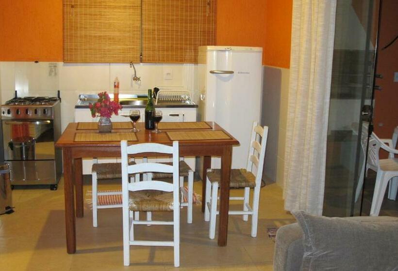 בקתת חדר, Pousada Watu Kerere