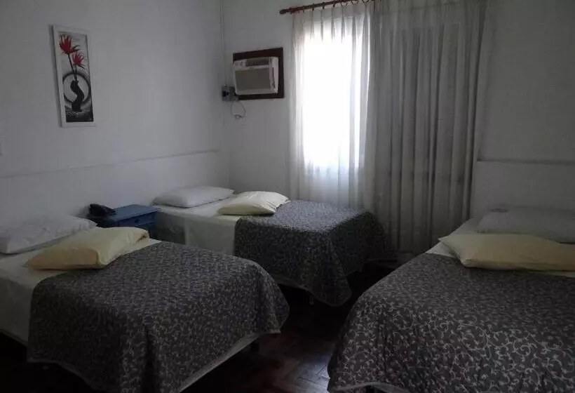 اتاق استاندارد سه نفره, Roma