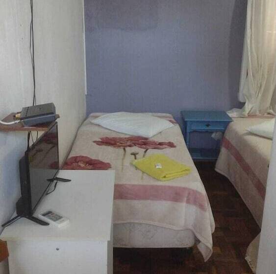 标准三人间, Roma