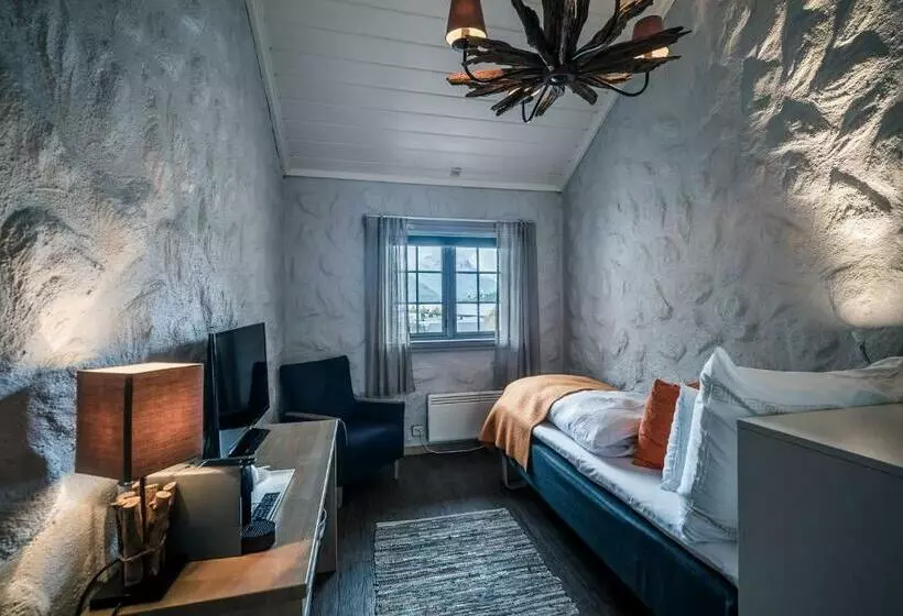 Standard Yhden Hengen Huone, Sagafjord Hotel   By Classic Norway Hotels