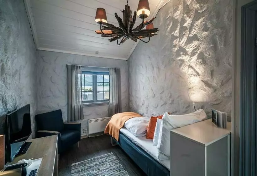 Standard Yhden Hengen Huone, Sagafjord Hotel   By Classic Norway Hotels