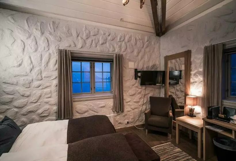 Deluxe-huone Merinäkymä, Sagafjord Hotel   By Classic Norway Hotels