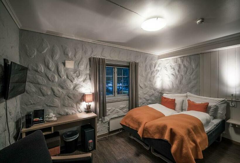 Номер Deluxe Вид на Море, Sagafjord Hotel   By Classic Norway Hotels