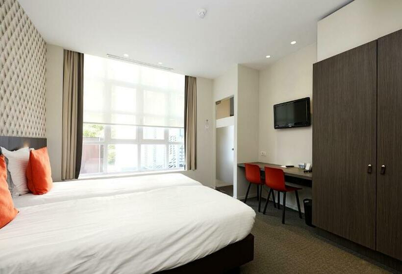 스탠다드 룸, Square