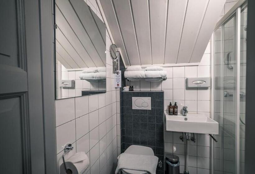 غرفة ديلوكس مطلّة علي البحر, Sagafjord Hotel   By Classic Norway Hotels