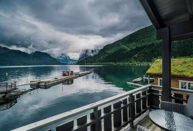 Deluxe Suite Sea View, Sagafjord Hotel   By Classic Norway Hotels