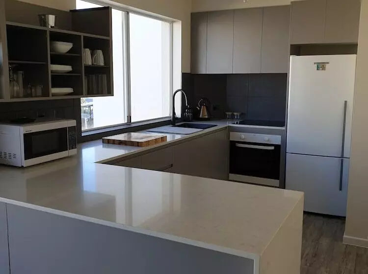 ３ベッドルームアパートメント, Bayviews & Harbourview Holiday Apartments