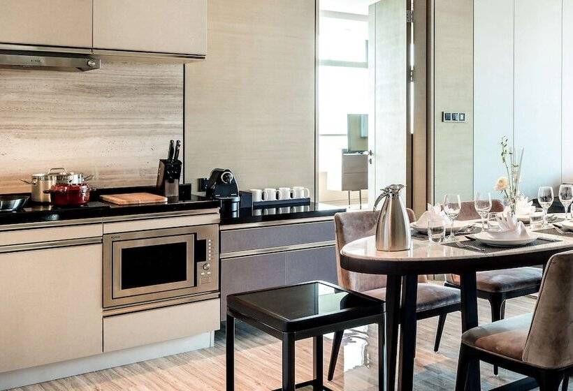 Апартаменты 2 Спальни, Hilton Jinan South Hotel & Residences