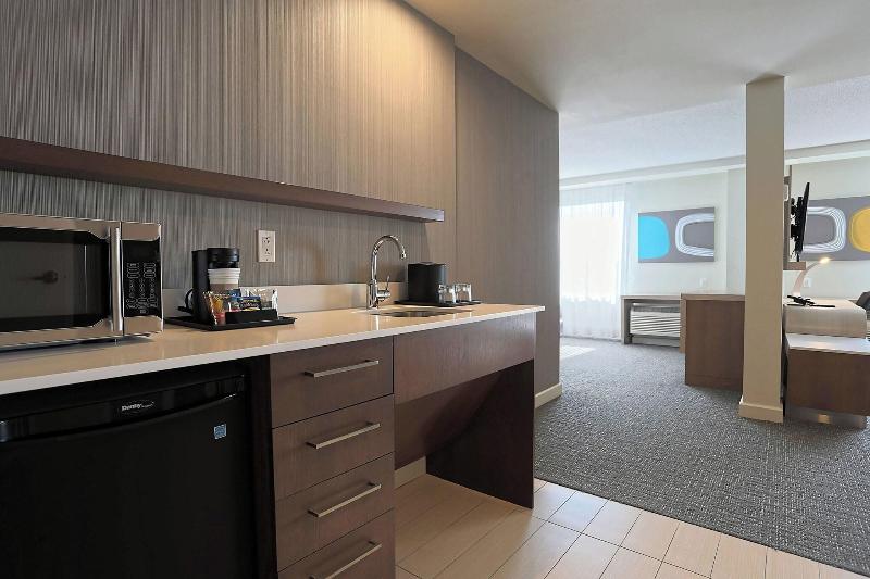 جناح سرير كينج, Courtyard By Marriott Montreal West Island/baie D’urfe