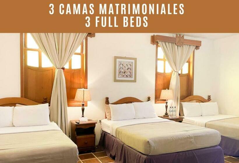 اتاق لوکس خانوادگی, El Carmen Suites