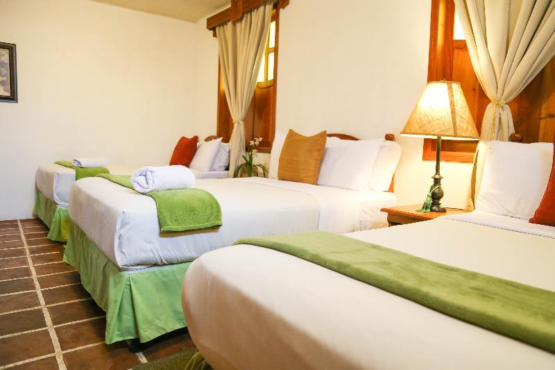 اتاق لوکس خانوادگی, El Carmen Suites