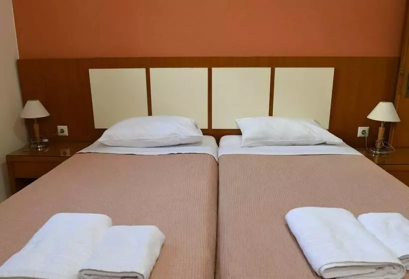 スタンダードスタジオ, Esperides Beach Hotel Apartments