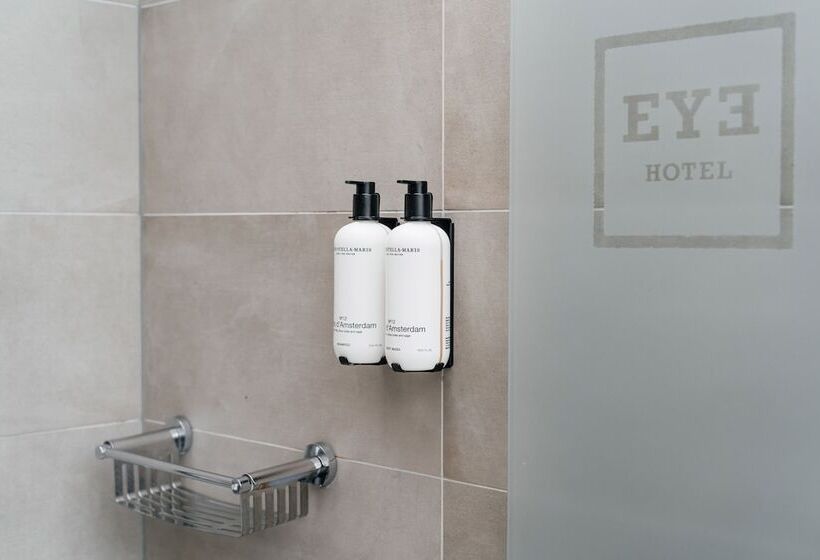 חדר בסיסי, Eye