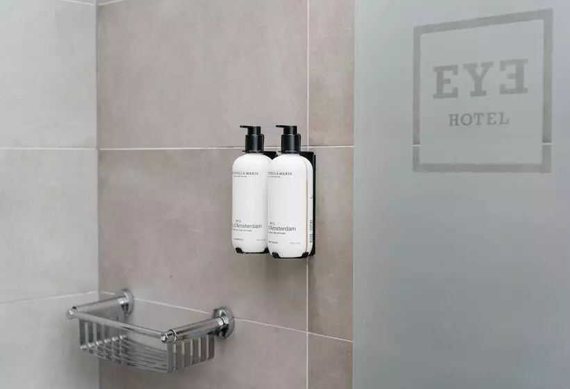 Basic Room, Eye