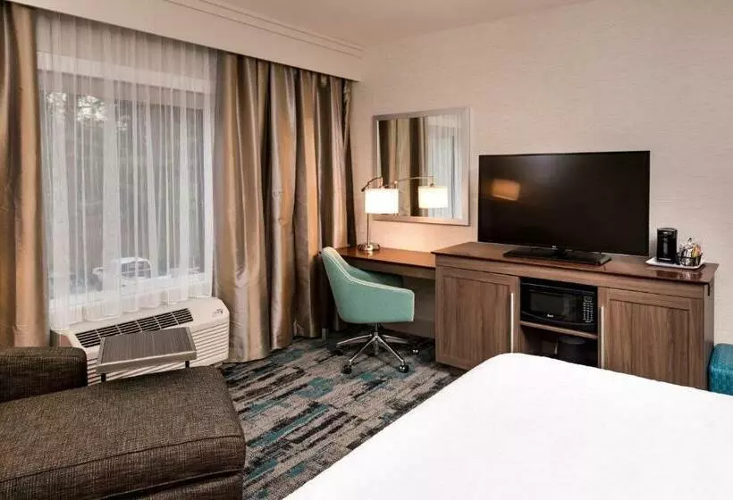 Executive-huone King-vuode, Hampton Inn & Suites Olympia Lacey