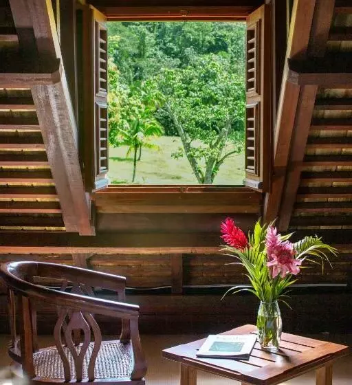 اتاق استاندارد سه نفره, Jardin Malanga