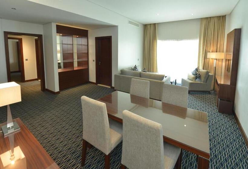 سوییت جونیور, Ramada By Wyndham Manama City Centre