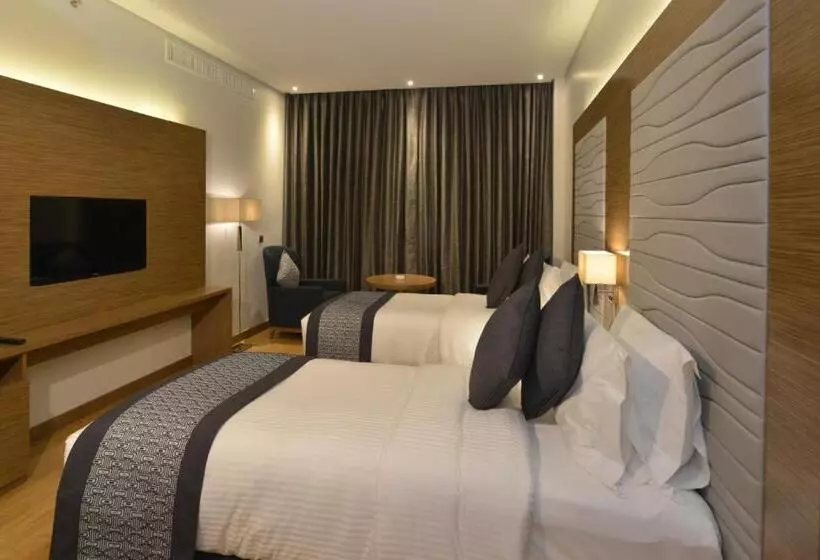 اتاق استاندارد برای معلولان, Ramada By Wyndham Manama City Centre