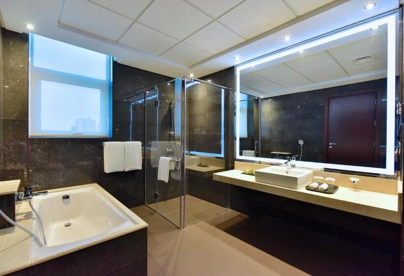 اتاق استاندارد, Ramada By Wyndham Manama City Centre