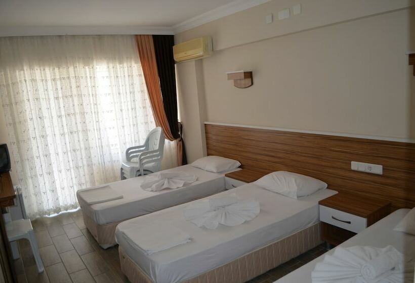 Quarto Triplo Estandar, Seda