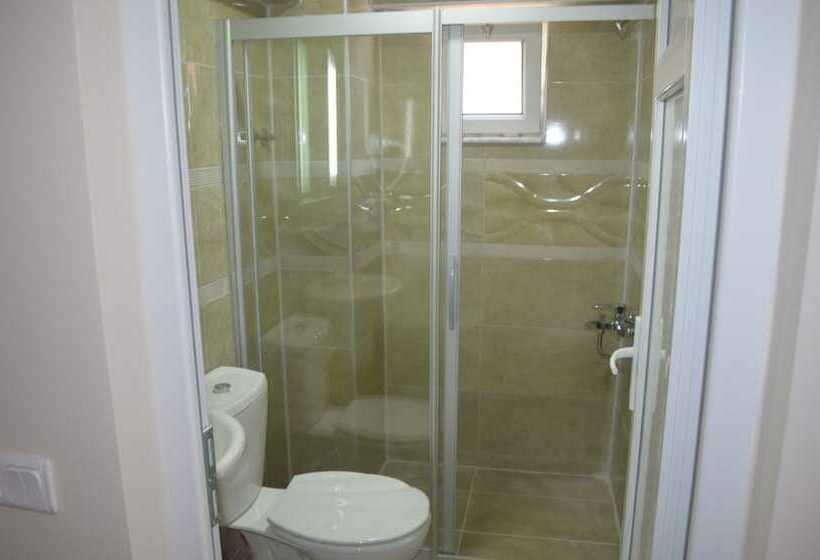 Quarto Triplo Estandar, Seda