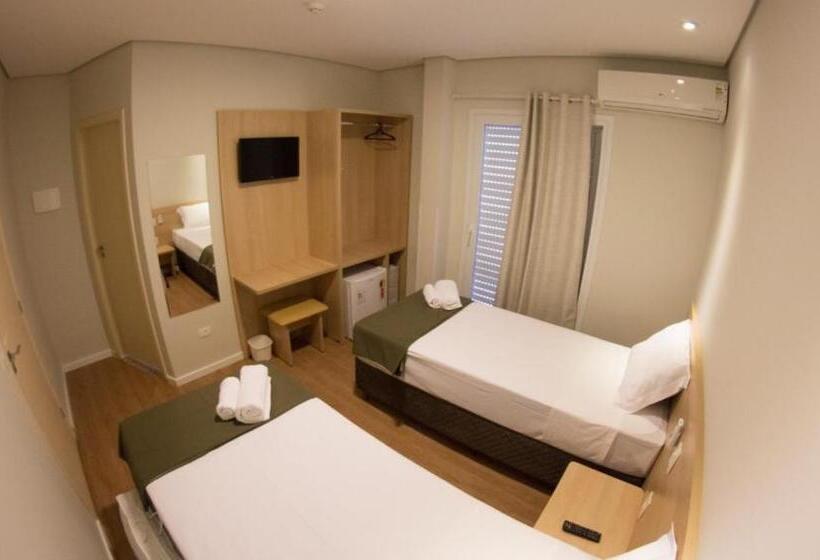 חדר סטנדרט, Toyo Inn