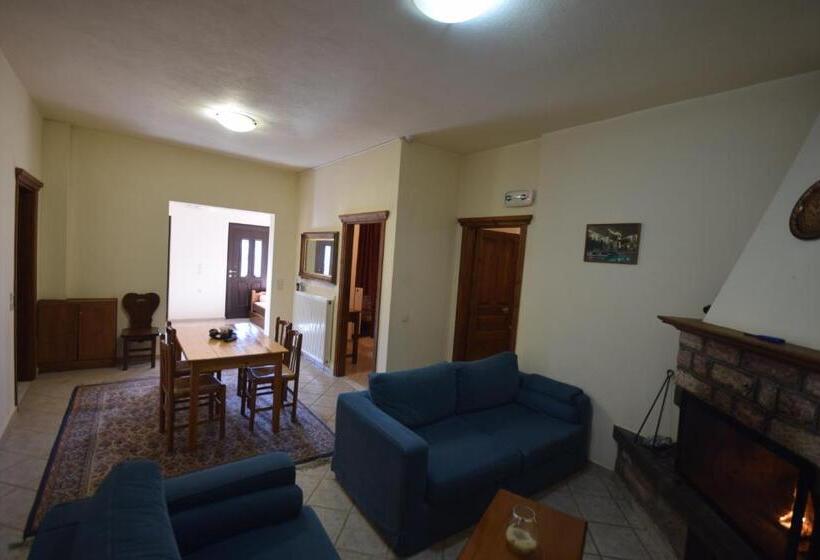 آپارتمان 3 خوابه, Mountain House