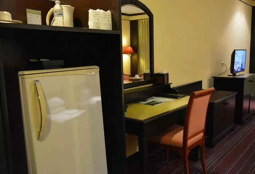 Superior-huone, Sir James Resort