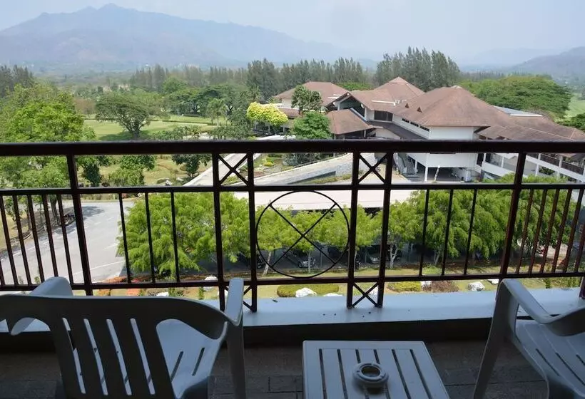 Superior-huone, Sir James Resort