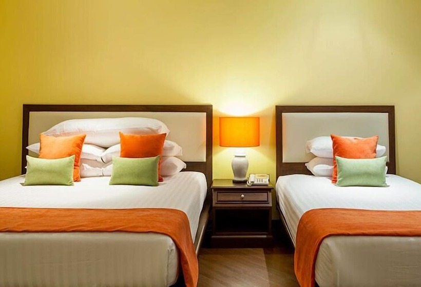 이그제큐티브 스위트, Sir James Resort