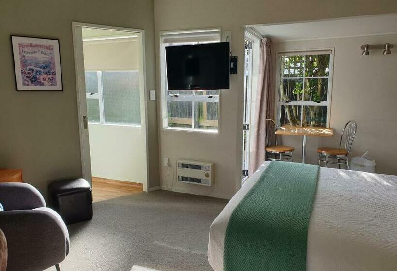 غرفة قياسية, Cottage Mews Motel