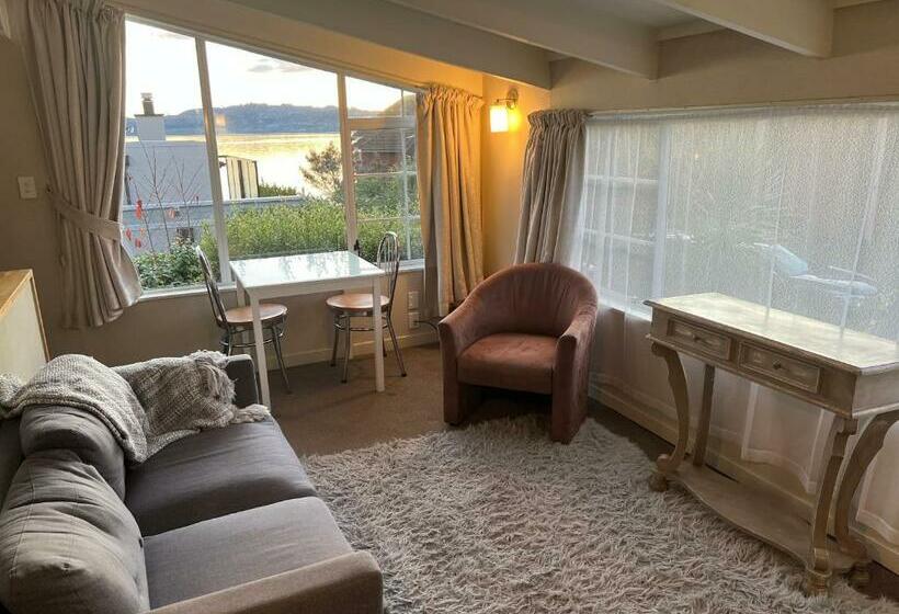 Студио Стандарт с Видом, Cottage Mews Motel