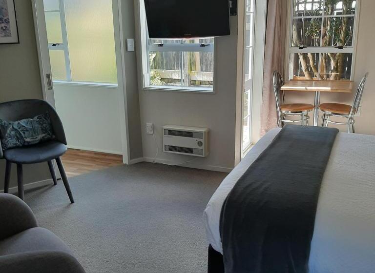 غرفة قياسية, Cottage Mews Motel