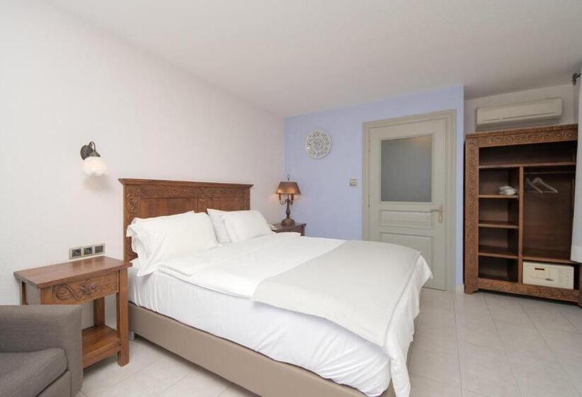 اتاق استاندارد با تراس, Cunda Labris