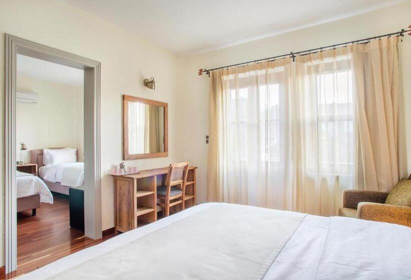 سوییت خانوادگی, Cunda Labris