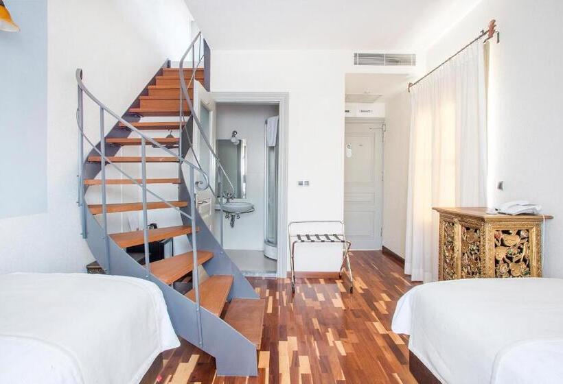 سوییت دوبلکس, Cunda Labris