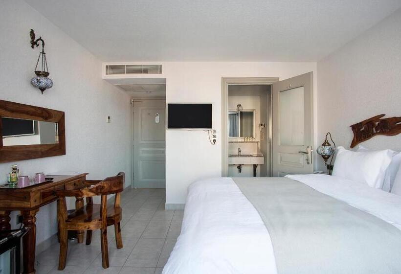 اتاق استاندارد با تراس, Cunda Labris