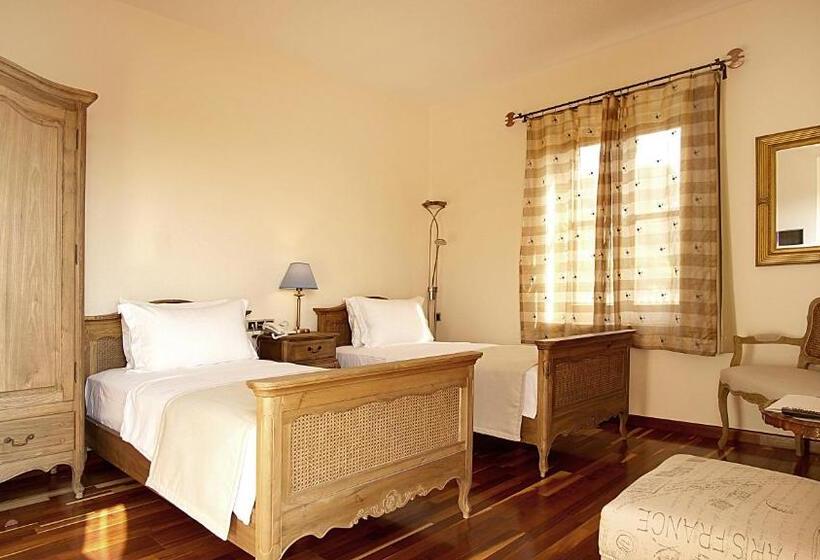 اتاق استاندارد با چشم‌انداز باغ, Cunda Labris