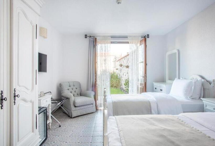 اتاق استاندارد با تراس, Cunda Labris