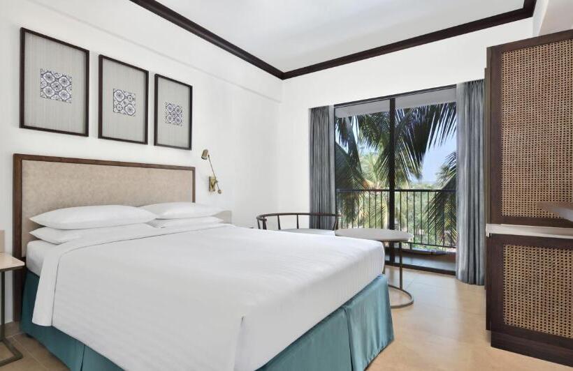 스탠다드 룸 퀸사이즈 침대, Fairfield By Marriott Goa Anjuna